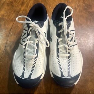 New Balance 696v5 Men's Hard Court Tennis Shoes, White and Navy, Men’s Sz 8.5 2E